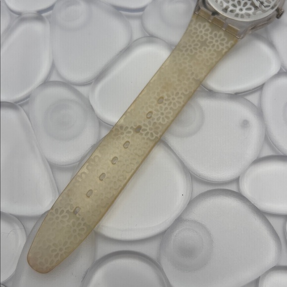 Swatch Watch - GE243 - ICE FLOWER main image 4